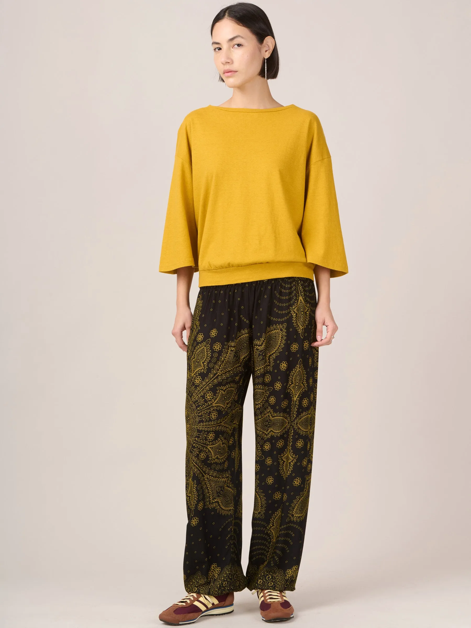 Feather Paisley Harem Pants - High Crotch