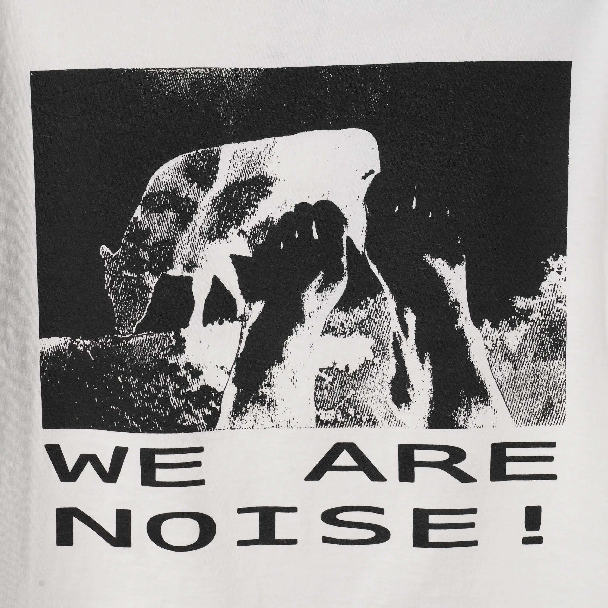 WE ARE NOISE / WHITE